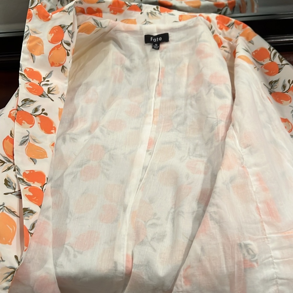 Fate Jacket and short set. Oranges and lemons. - Picture 11 of 16